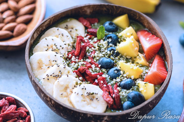 Smoothie Bowl Buah & Oat, Sehat dan Enak