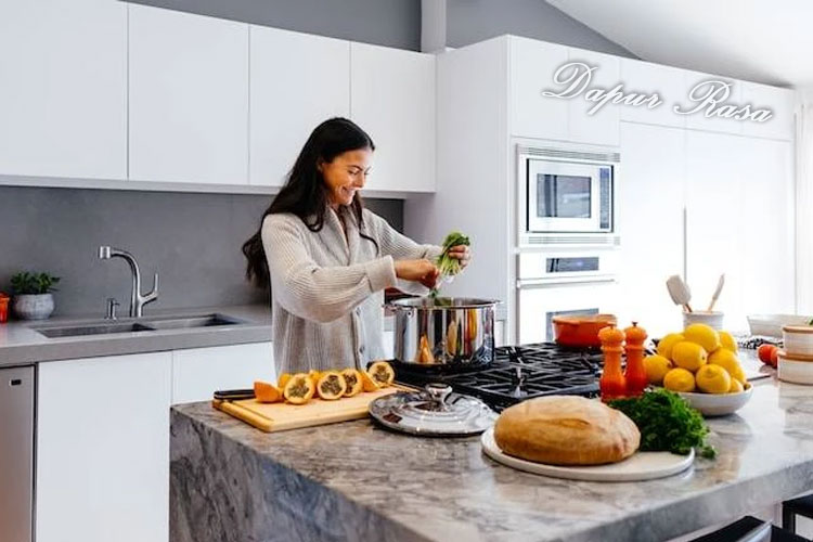 Teknik Dasar Menggoreng Tanpa Minyak Tetesan